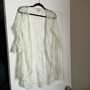 Grace & Emma sheer cream kimono